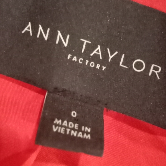 NWOT Anne Taylor Factory Red Wool Coat. Size 0. NWOT - Picture 13 of 14